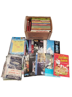 Lot 514 - COLLECTION OF LATE 20TH CENTURY FOOTBALL PROGRAMMES, ANNUALS, & MAGAZINES