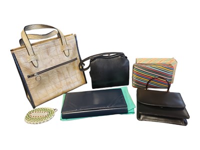 Lot 457 - COLLECTION OF LATE 20TH CENTURY VINTAGE HANDBAGS & CLUTCHES