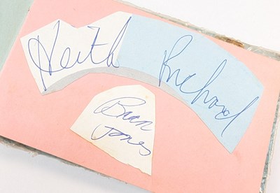 Lot 7 - AUTOGRAPH ALBUMS - INC. THE BEATLES, BEACH BOYS AND OTHERS