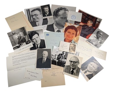 Lot 277 - WORLD POLITICS - COLLECTION OF AUTOGRAPHS