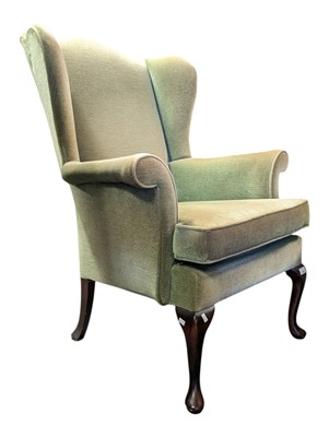 Lot 683 - PARKER KNOLL, BRITISH - LATE 20TH CENTURY WINGBACK ARMCHAIR
