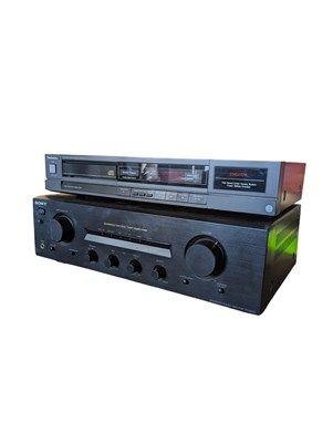 Lot 8 - TECHNICS / SONY - TWO VINTAGE HI-FI AUDIO SEPARATES