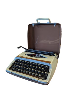 Lot 280 - VINTAGE SMITH CORONA VICEROY DE-LUXE TYPEWRITER