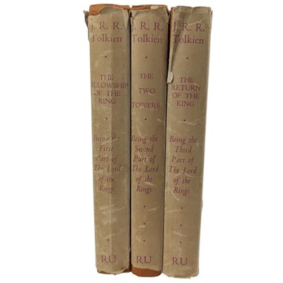 Lot 20 - TOLKIEN, J.R.R. - 1960 THE LORD OF THE RINGS TRILOGY - READER'S UNION EDITION WITH JACKETS