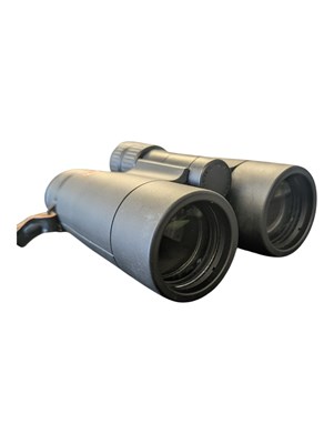 Lot 329 - LEICA - PAIR OF CONTEMPORARY ULTRAVID 7X42 BINOCULARS