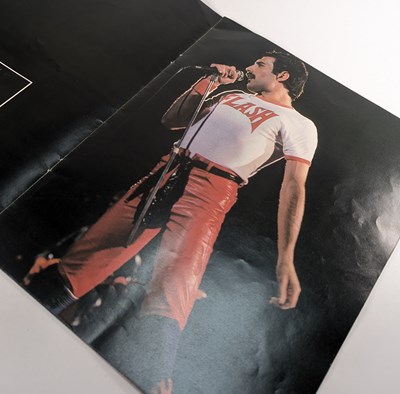 Lot 300 - QUEEN (BAND) - FULLY AUTOGRAPHED 1980 TOUR PROGRAMME