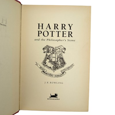 Lot 18 - ROWKING, J.K. - HARRY POTTER - SEVEN DELUXE EDITIONS