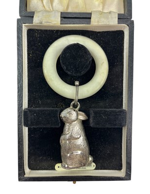 Lot 38 - ELIZABETH II HALLMARKED SILVER BABY'S RATTLE / TEETHING RING