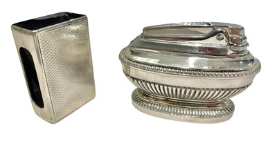 Lot 68 - GEORGE V HALLMARKED SILVER MATCH BOX HOLDER & A RONSON TABLE LIGHTER