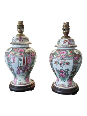 Lot 132 - PAIR OF EARLY 20TH CENTURY CHINESE PORCELAIN LAMPS