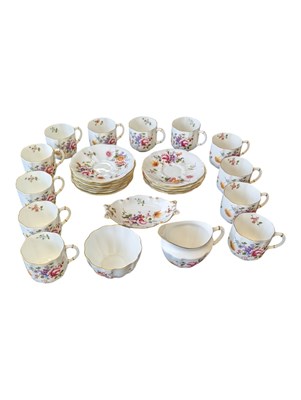 Lot 143 - ROYAL CROWN DERBY - MID CENTURY DERBY POSIES BONE CHINA TEA SERVICE