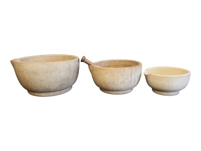 Lot 144 - EARLY 20TH CENTURY STONEWARE GRADUATION PESTLE & MORTAR SET