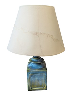 Lot 157 - 20TH CENTURY 1970S FRENCH CERAMIC LAMP