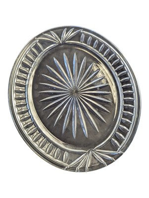 Lot 212 - WATERFORD CRYSTAL - VINTAGE OVERTURE PATTERN SERVING PLATTER