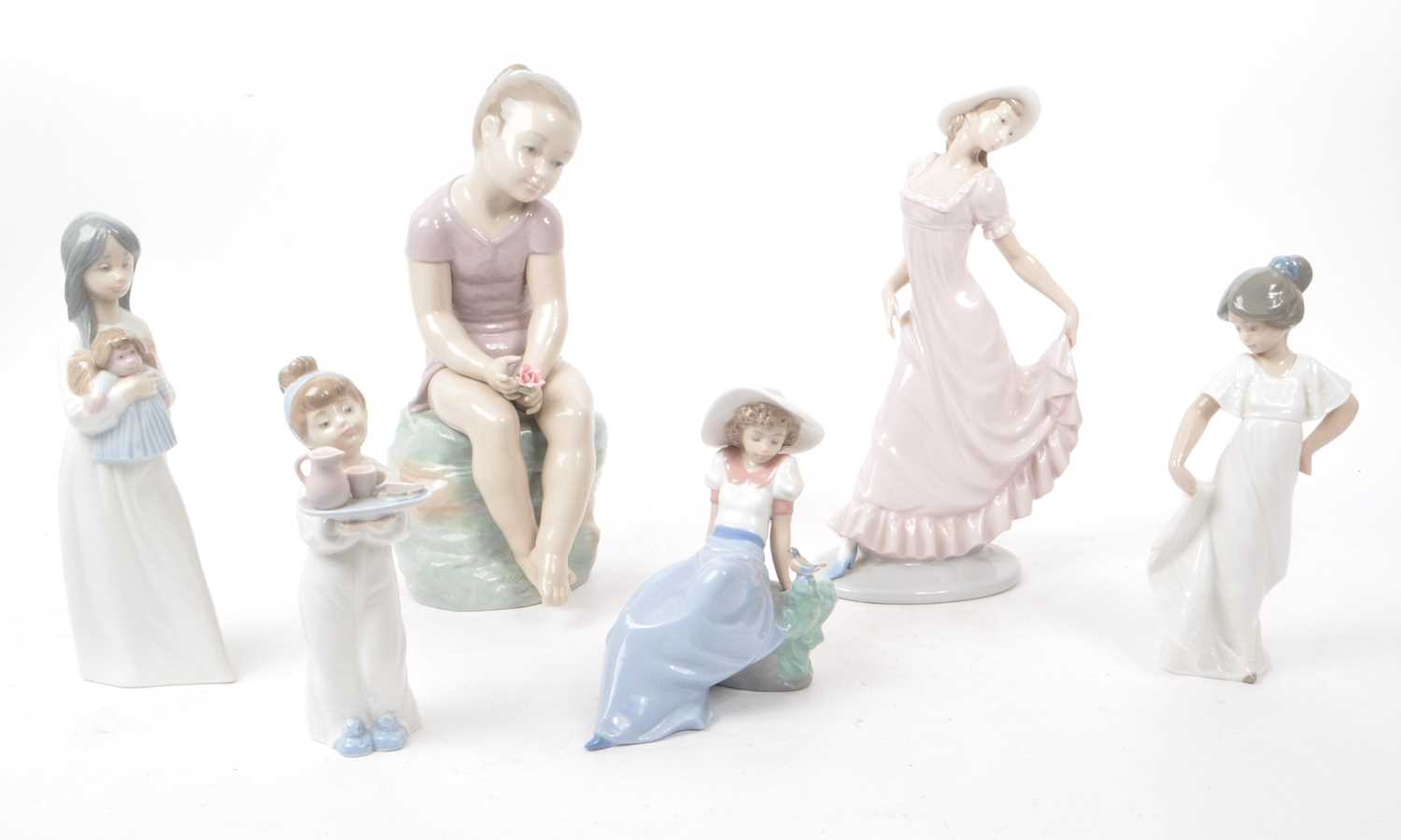 Lot 37 - NAO - LLADRO - SIX LATE 20TH CENTURY SPANISH LADY FIGURINES