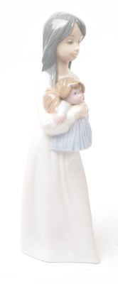 Lot 37 - NAO - LLADRO - SIX LATE 20TH CENTURY SPANISH LADY FIGURINES