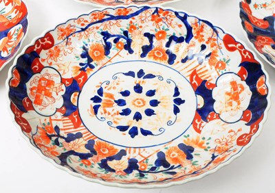 Lot 155 - LATE 19TH CENTURY IMARI STYLE DISH PLATES AND PLATTER