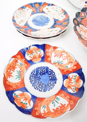 Lot 155 - LATE 19TH CENTURY IMARI STYLE DISH PLATES AND PLATTER