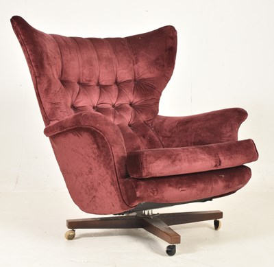 Lot 378 - PAUL CONTI FOR G PLAN - BLOFELD SWIVEL ARMCHAIR