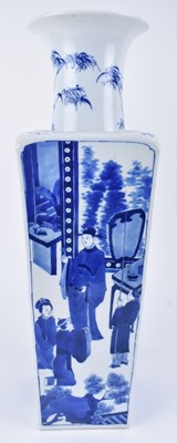 Lot 100 - CHINESE BLUE AND WHITE FIGURINE SQUARE VASE 青花人物四方瓶