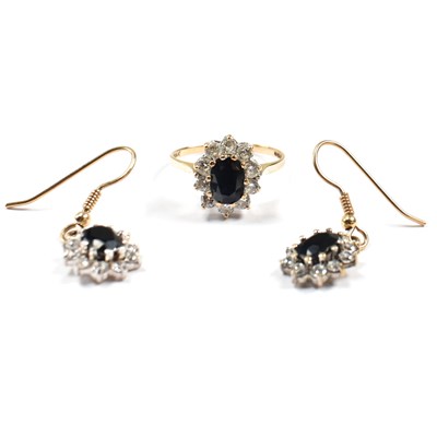 Lot 369 - GOLD SAPPHIRE & CZ RING & EARRING SUITE