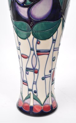 Lot 83 - MOORCROFT POTTERY - MODERN TUBE LINED CERAMIC VASE
