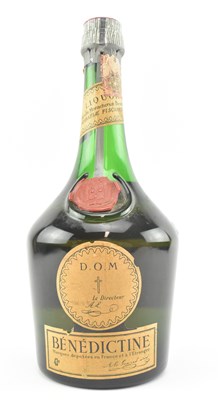 Lot 166 - VINTAGE D.O.M. BENEDICTINE LIQUOR BOTTLE