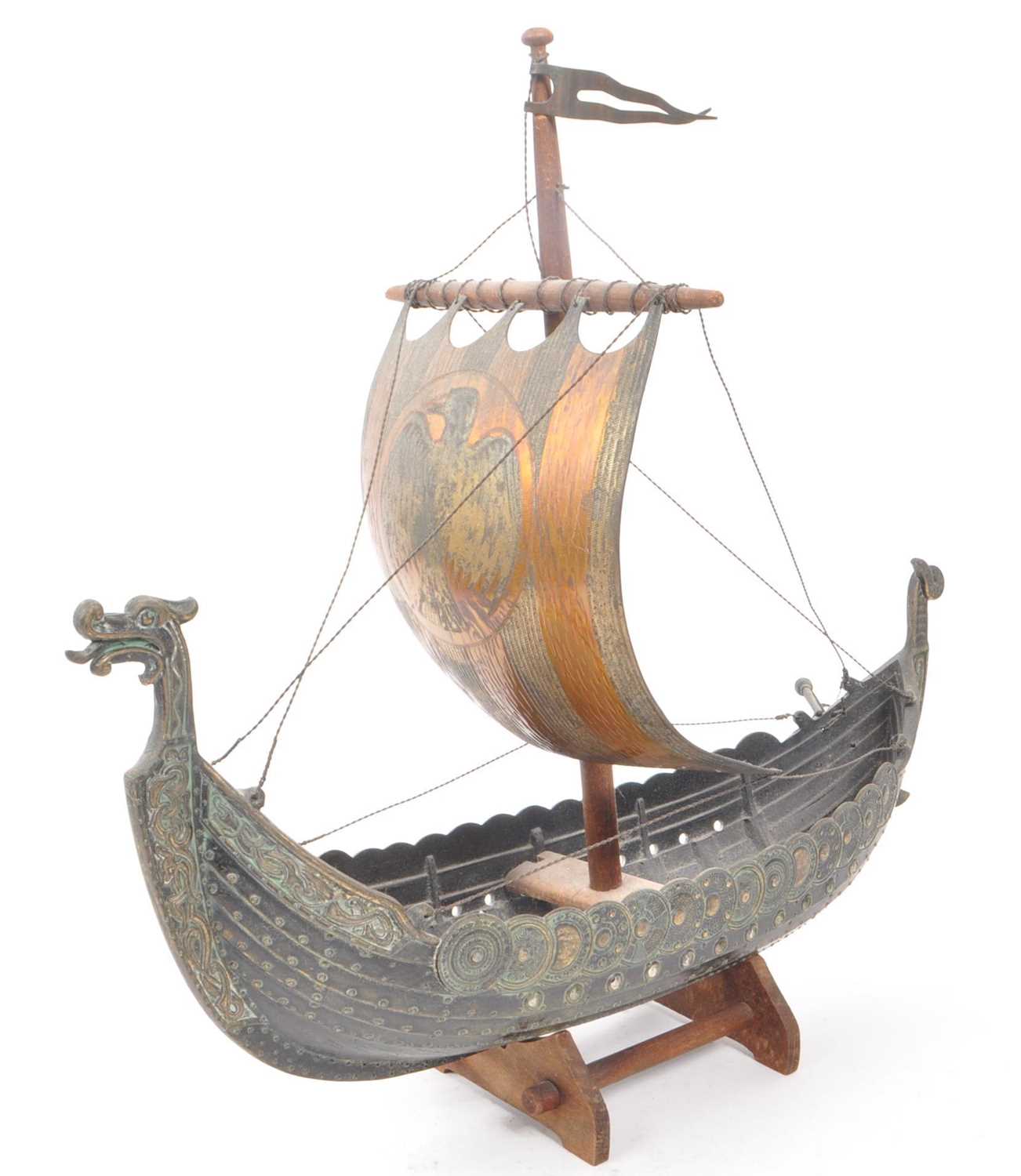 Lot 331 - VINTAGE 1970S DANISH IRON ART BRONZE VIKING BOAT ON WOODEN STAND