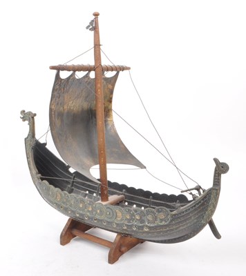Lot 331 - VINTAGE 1970S DANISH IRON ART BRONZE VIKING BOAT ON WOODEN STAND