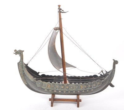 Lot 331 - VINTAGE 1970S DANISH IRON ART BRONZE VIKING BOAT ON WOODEN STAND