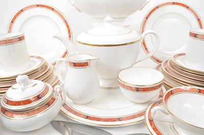 Lot 143 - ROYAL WORCESTER - BEAUFORT - 1981 FINE BONE CHINA DINNER SERVICE PIECES