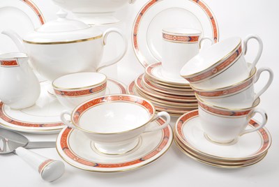 Lot 143 - ROYAL WORCESTER - BEAUFORT - 1981 FINE BONE CHINA DINNER SERVICE PIECES