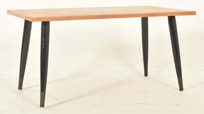 Lot 464 - BRITISH MODERN DESIGN - TEAK WOOD COFFEE TABLE