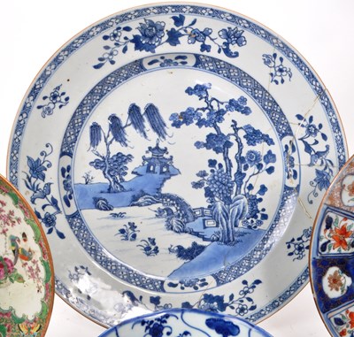 Lot 172 - COLLECTION OF 19TH CENTURY BLUE & WHITE CHINESE PLATES