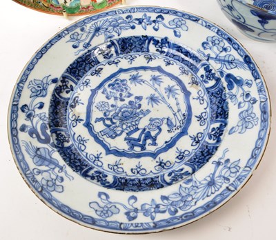 Lot 172 - COLLECTION OF 19TH CENTURY BLUE & WHITE CHINESE PLATES