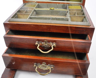 Lot 372 - VINTAGE 1915 MAHOGANY CARVED JEWELLERY BOX