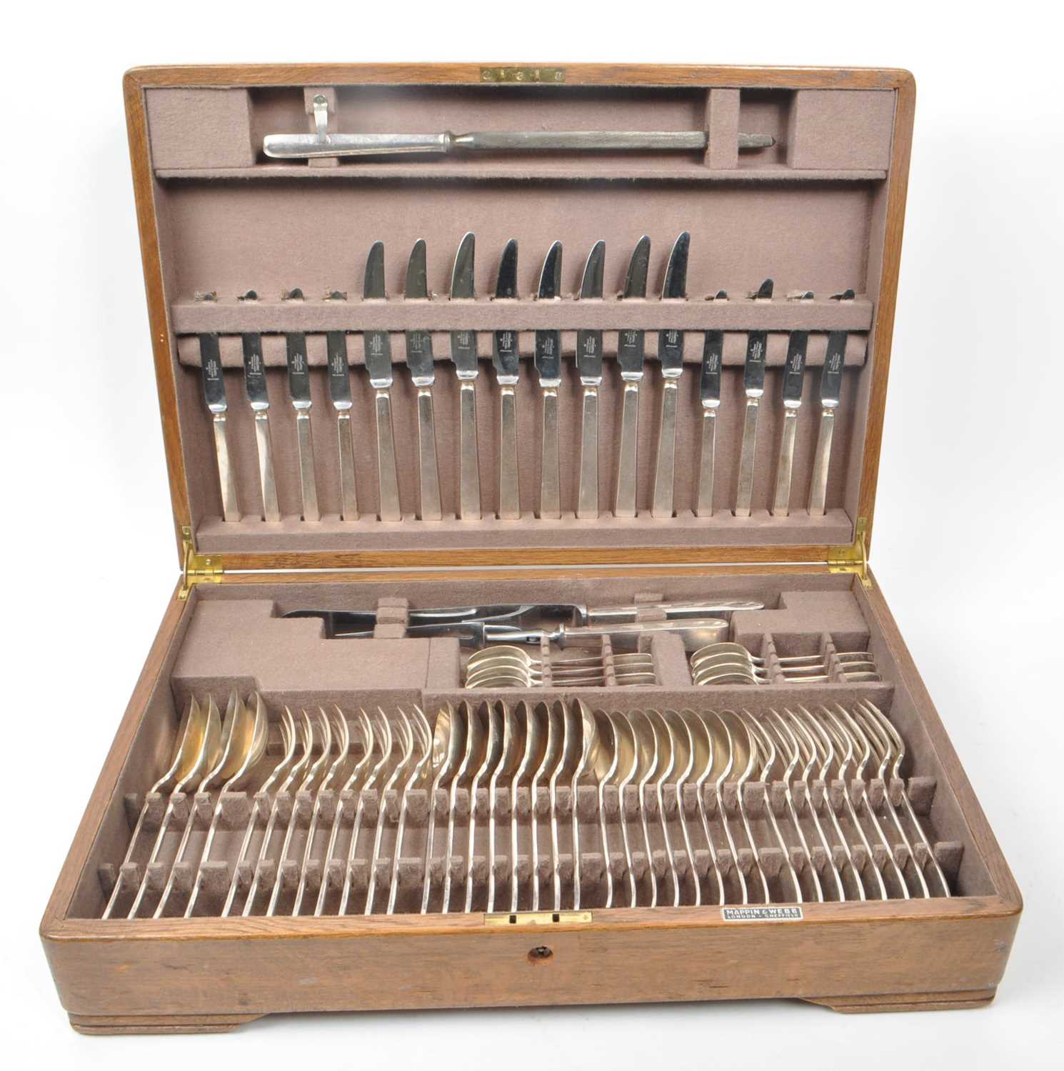 Lot 374 - MAPPIN & WEBB - 20TH CENTURY SILVER PLATED BOXED CANTEEN OF CUTLERY
