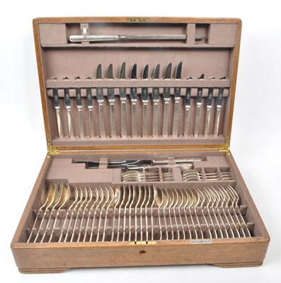 Lot 374 - MAPPIN & WEBB - 20TH CENTURY SILVER PLATED BOXED CANTEEN OF CUTLERY