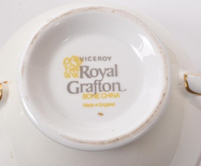 Lot 189 - ROYAL GRAFTON - VICEROY - LATE 20TH CENTURY DINNER SERVICE PIECES