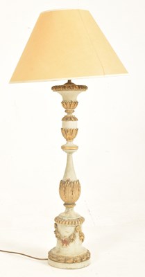 Lot 492 - LARGE CONTEMPORARY ITALIAN STYLE PAINTED WOOD DESK LAMP