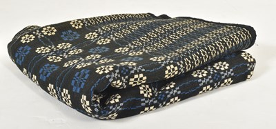 Lot 247 - VINTAGE 20TH CENTURY HAND WOOLLEN TRADITIONAL WELSH BLANKET