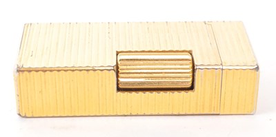 Lot 395 - DUNILL - 20TH CENTURY ROLLAGAS LIGHTER